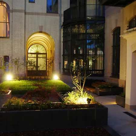 Appartement 1,292 Sq Ft Historic Landmark, Checkpoint Charlie Berlin