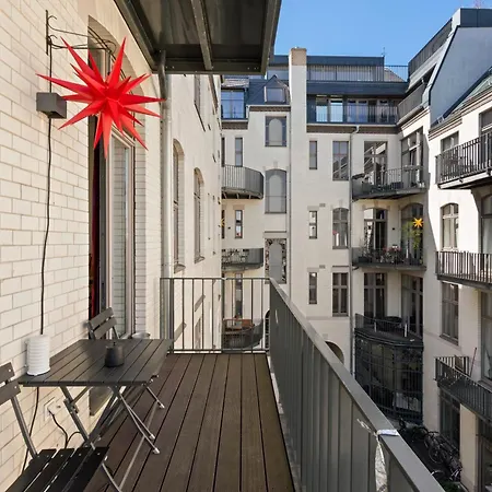 1,292 Sq Ft Historic Landmark, Checkpoint Charlie *