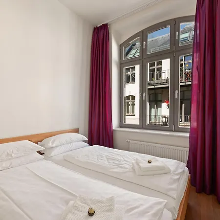 Aptd Downtown Monument4rent Near Checkpoint Charlie *