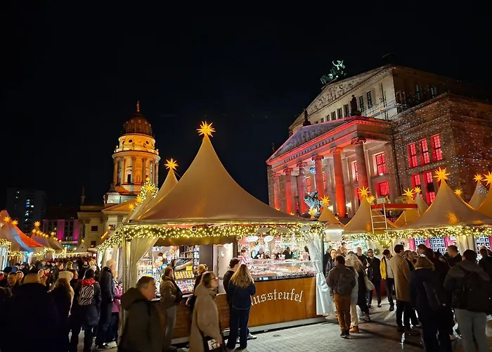 1,292 Sq Ft Historic Landmark, Checkpoint Charlie 柏林