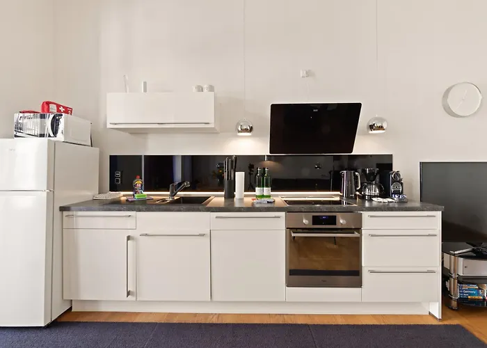 Apartamento 1,292 Sq Ft Historic Landmark, Checkpoint Charlie